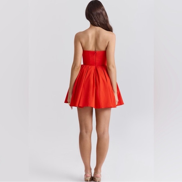 House of CB Emmanuela Italian Tomato Red Strapless Pleated Mini Dress (Small) - Picture 4 of 5